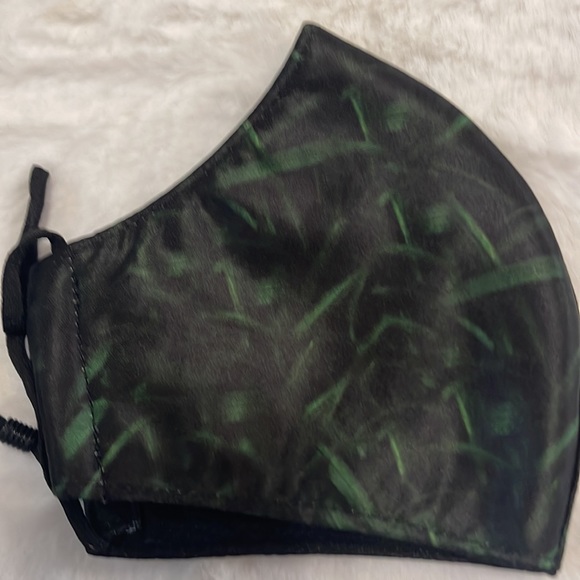 Butterfly face mask - Picture 2 of 2